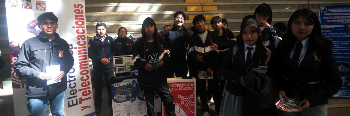 Electrónica y Telecomunicaciones, presente feria de oferta academica en la ciudad de El Alto 2026