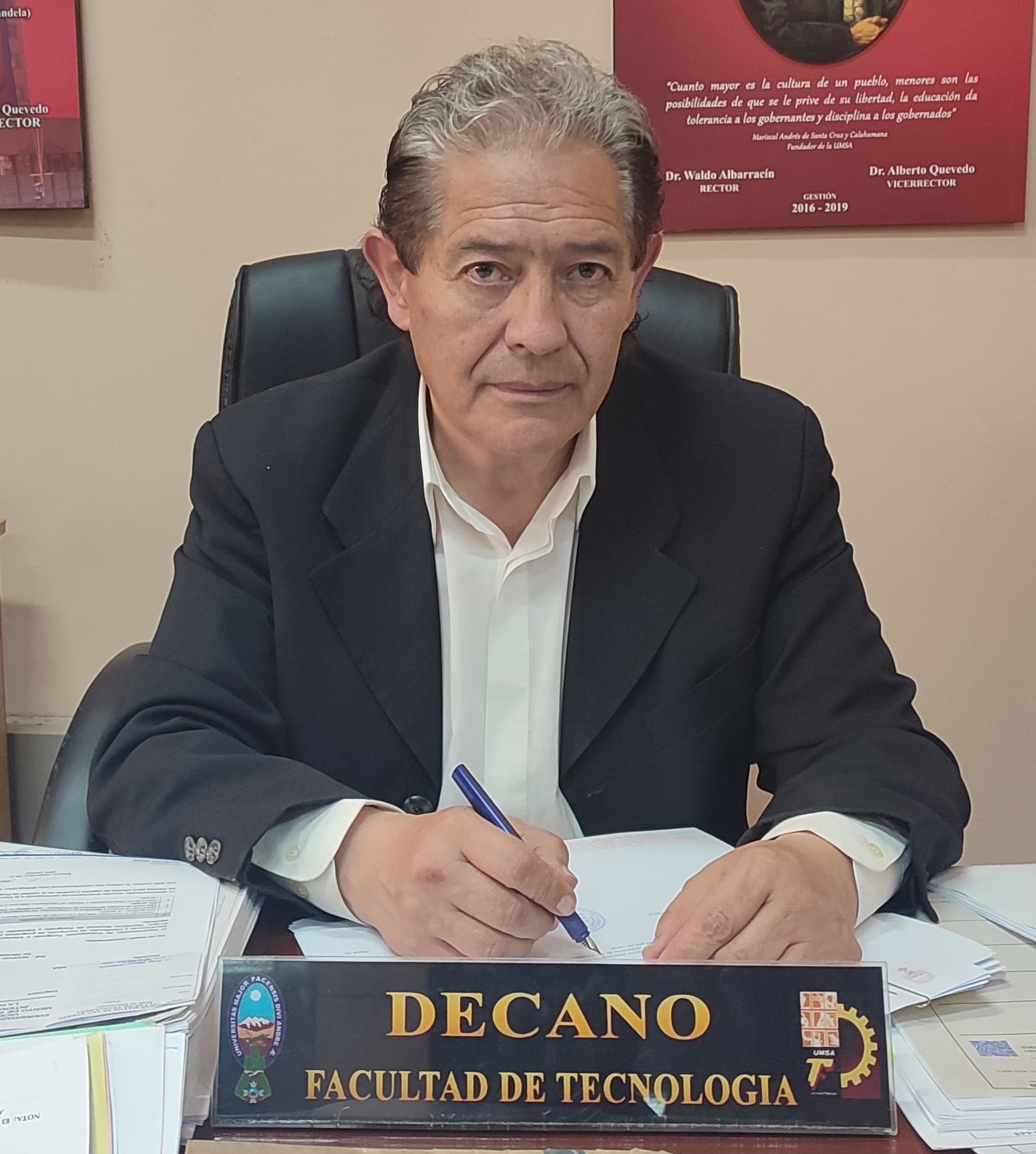 Lic. Jorge Velasco Orellanos, Decano